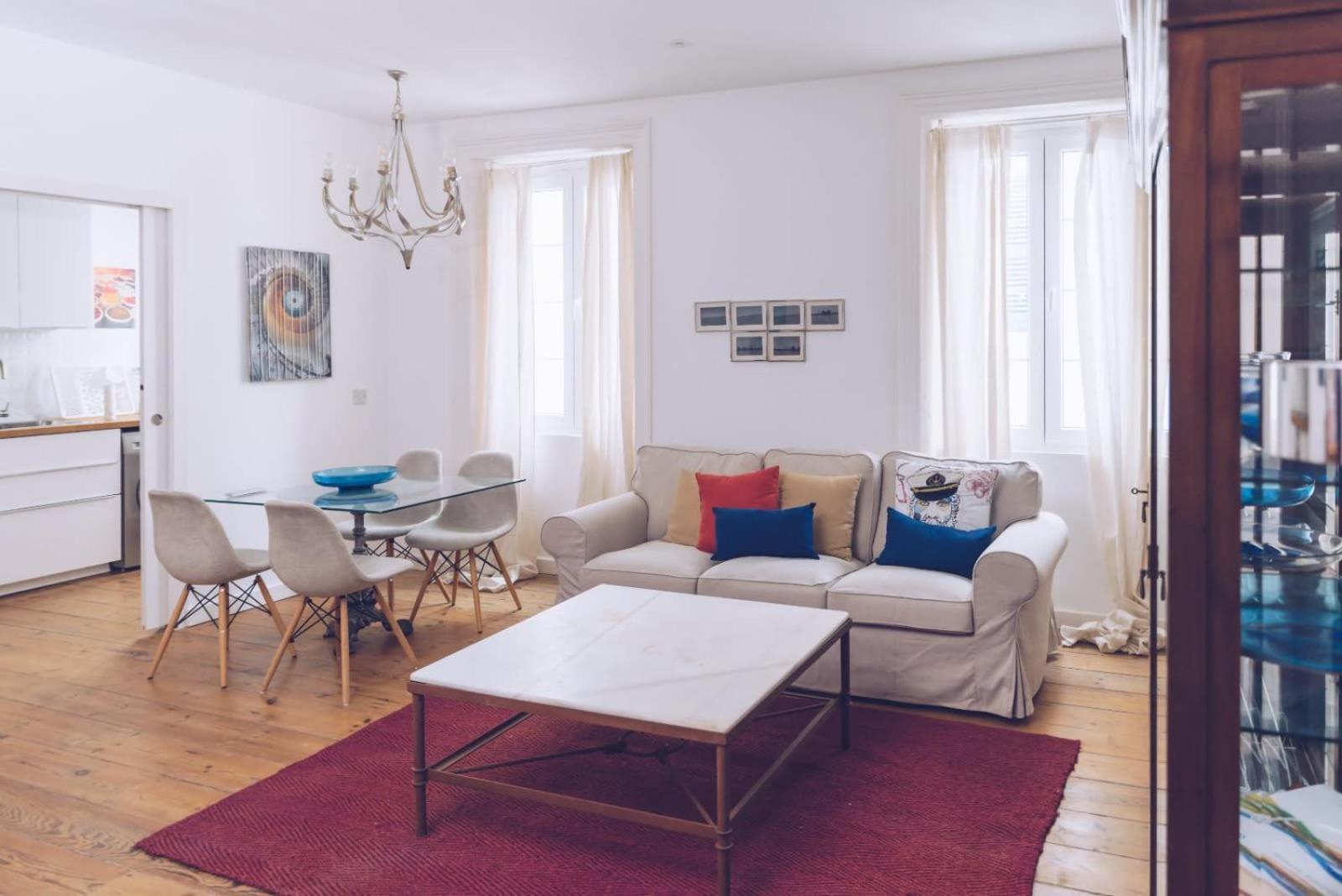 Chic & Luxurious 2-Br Escape Designed For Elegance Lejlighed Gibraltar Eksteriør billede